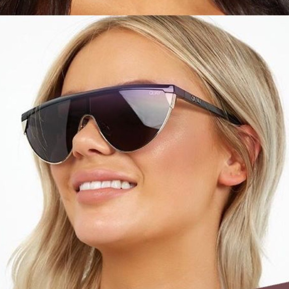 Quay Australia  GOLDIE Black Sunglasses